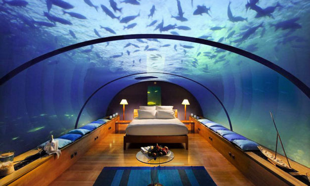 10 Amazing Hotels You Need To Visit Before You Die
