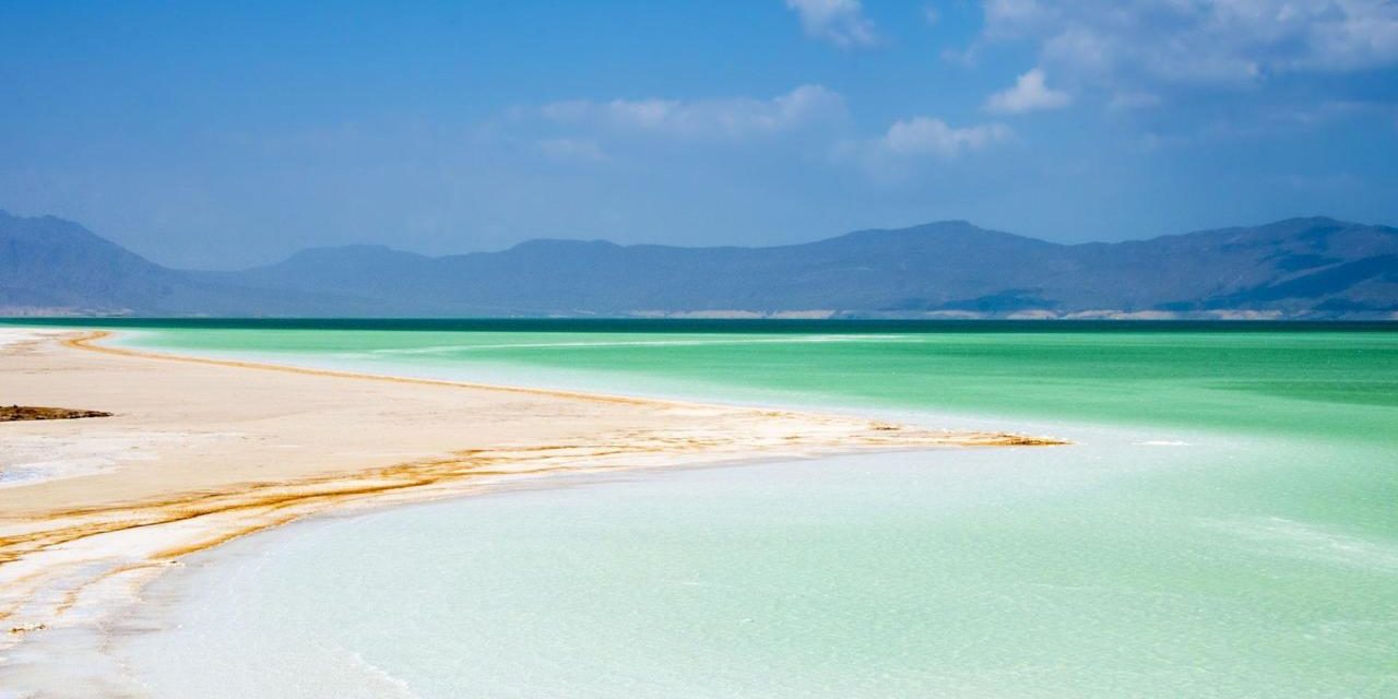 The Djibouti lake posing as paradise