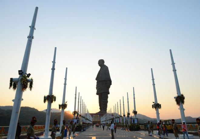 India unveils the world’s tallest statue